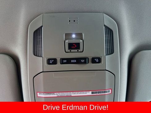 Used 2023 Toyota Highlander L FWD image 18