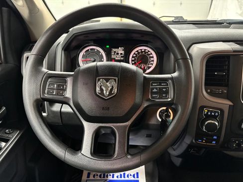 Used 2018 RAM 1500 Express AWD/4WD image 18