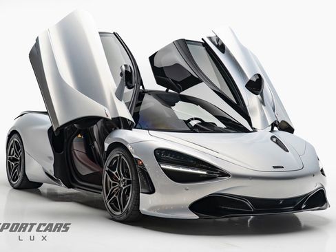 Used 2018 McLaren 720S Performance image 1