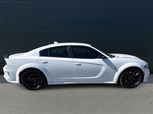 Used 2023 Dodge Charger SRT Hellcat w/ Harman/Kardon Audio Group image 8
