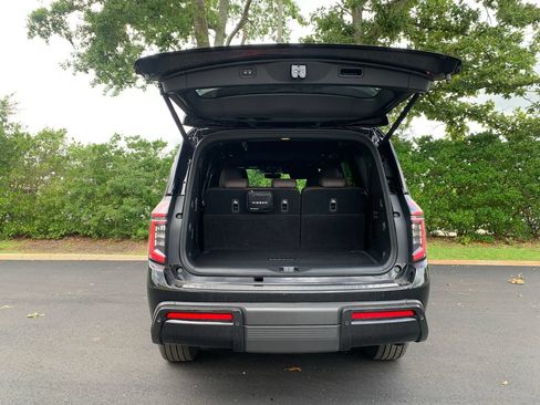 Used 2026 Nissan Armada Platinum RWD image 7