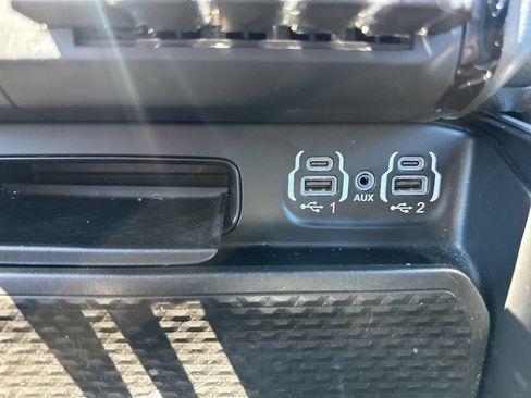 Used 2023 RAM 1500 Big Horn AWD/4WD image 41