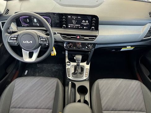 New 2026 Kia Seltos LX FWD image 13