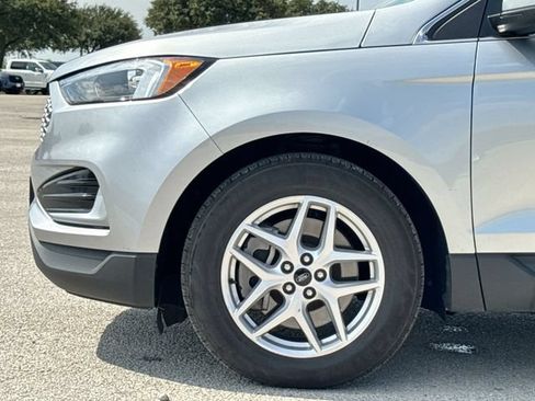 Used 2024 Ford Edge SEL AWD/4WD image 10