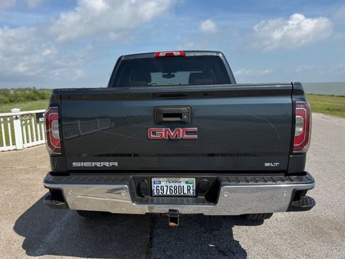 Used 2018 GMC Sierra 1500 SLT w/ Texas SLT Premium Package RWD image 6