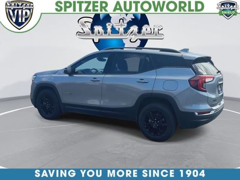 Used 2023 GMC Terrain AT4 image 7