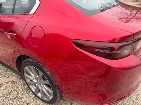 Used 2020 MAZDA MAZDA3 Sedan w/ Preferred Package image 23