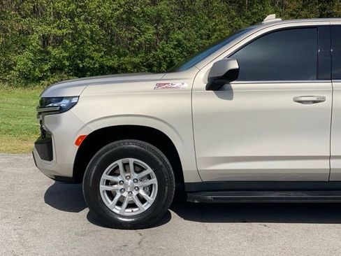 Used 2024 Chevrolet Tahoe 4WD image 10