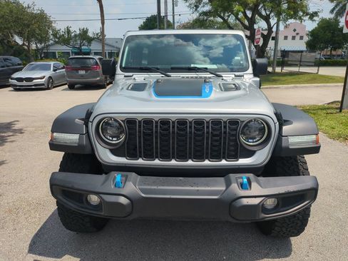 Used 2024 Jeep Wrangler Unlimited Rubicon 4xe AWD/4WD image 4