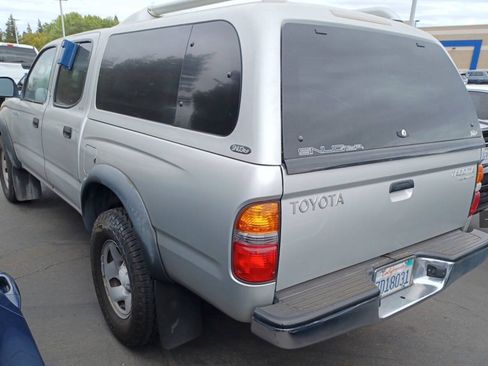 Used 2003 Toyota Tacoma PreRunner RWD image 1