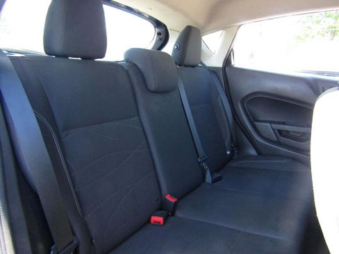 Used 2017 Ford Fiesta SE FWD image 20