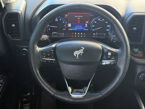 Used 2022 Ford Bronco Sport Outer Banks w/ Tech Package image 16