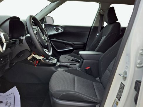 Used 2021 Kia Soul S FWD image 36