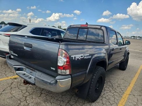 Used 2014 Toyota Tacoma 4x4 Double Cab w/ TRD Off-Road Package image 3