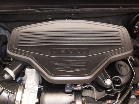 Used 2020 Cadillac XT6 Premium Luxury image 4