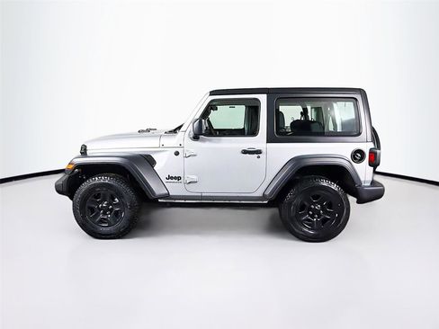 Used 2024 Jeep Wrangler Sport AWD/4WD image 4