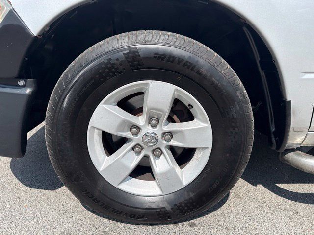 Used 2012 RAM 1500 Tradesman w/ Trailer Brake Control Group RWD image 4
