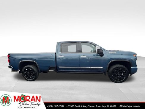 Certified 2024 Chevrolet Silverado 2500 High Country w/ Technology Package AWD/4WD image 8