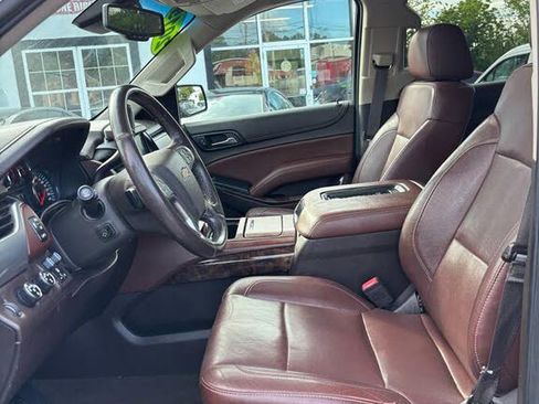 Used 2015 Chevrolet Tahoe LTZ AWD/4WD image 11