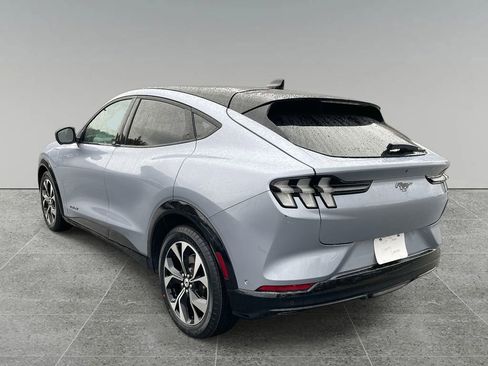 Used 2022 Ford Mustang Mach-E Premium image 3