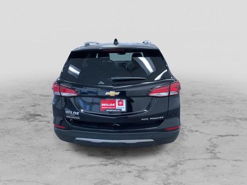 Used 2023 Chevrolet Equinox Premier image 9
