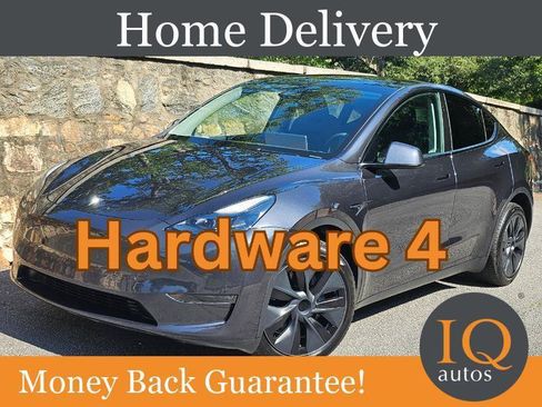 Used 2024 Tesla Model Y Long Range AWD/4WD image 1