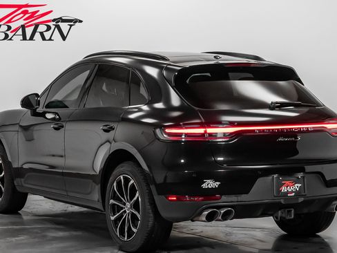 Used 2021 Porsche Macan S image 3