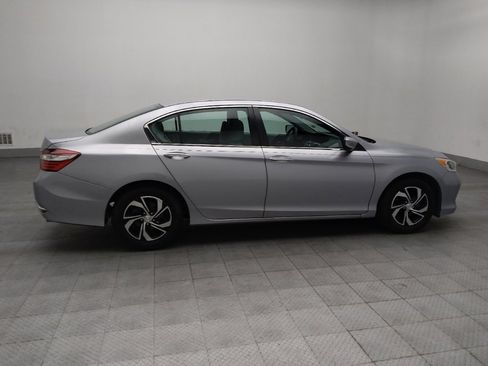 Used 2016 Honda Accord LX image 10