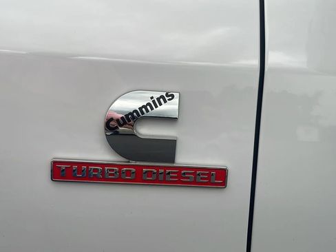 Used 2025 RAM 3500 Big Horn AWD/4WD image 10