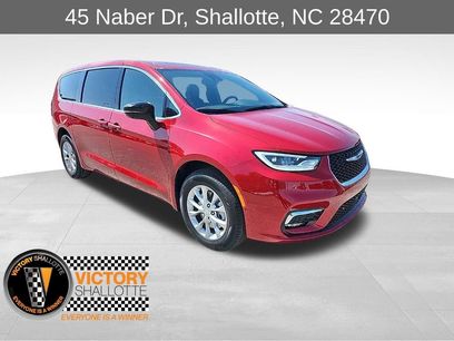 New 2026 Chrysler Pacifica Limited