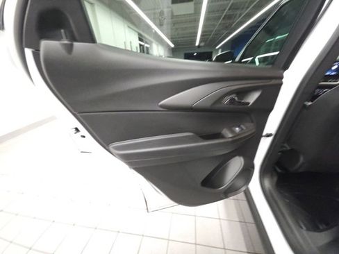 New 2025 Chevrolet TrailBlazer LT w/ Convenience Package image 23