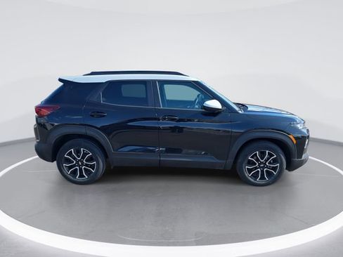 Certified 2021 Chevrolet TrailBlazer ACTIV w/ Convenience Package image 2