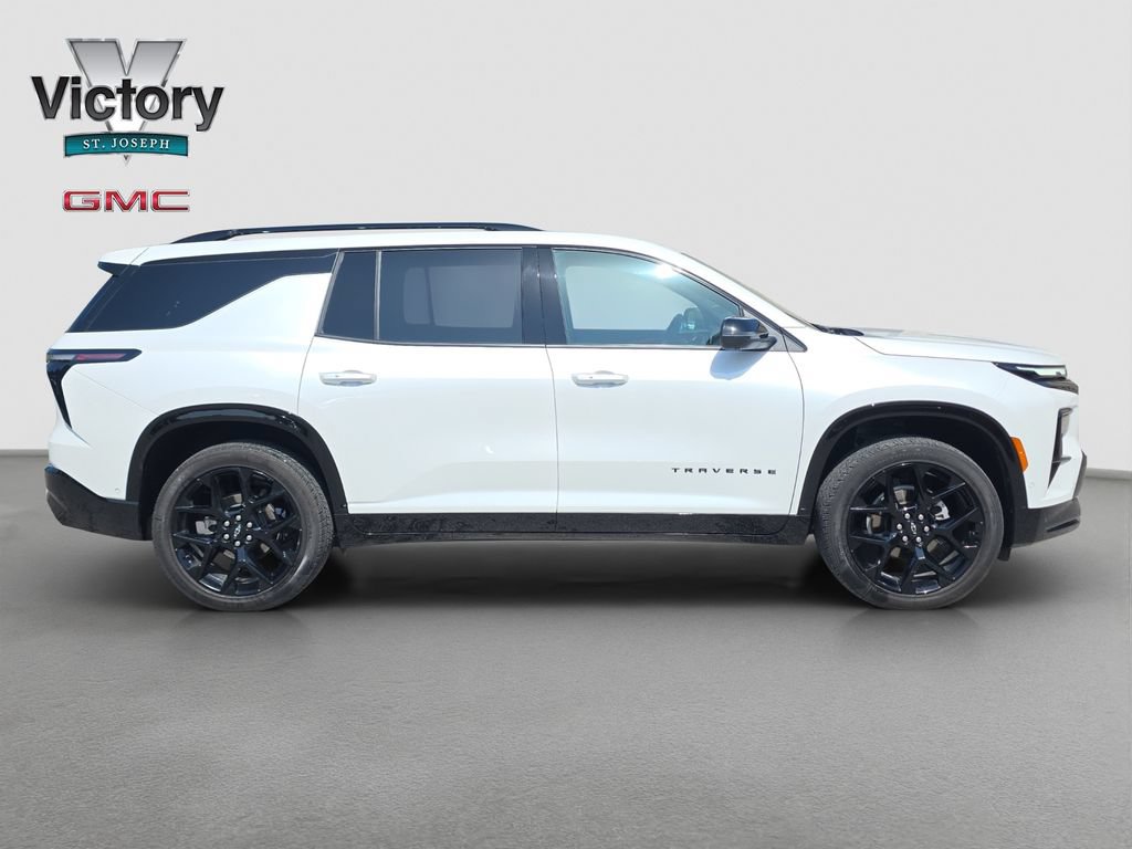 Used 2024 Chevrolet Traverse RS AWD/4WD image 19