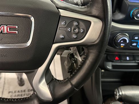 Used 2017 GMC Canyon SLE w/ SLE Convenience Package image 11