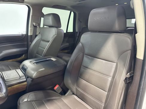 Used 2017 GMC Yukon Denali w/ Open Road Package image 34