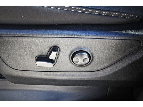 Used 2025 RAM 1500 Lone Star image 29