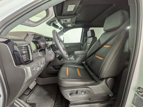 New 2026 GMC Sierra 3500 AT4 w/ AT4 Premium Plus Package image 17