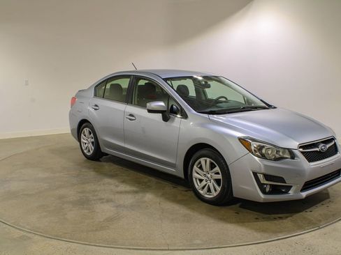 Used 2015 Subaru Impreza 2.0i Premium image 7