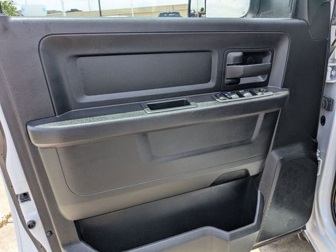 Used 2022 RAM 3500 Tradesman w/ Chrome Appearance Group image 12