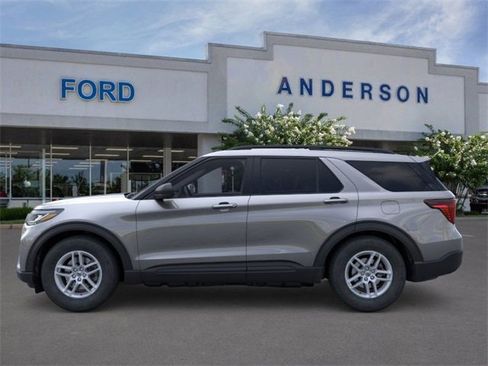 New 2026 Ford Explorer Active image 3