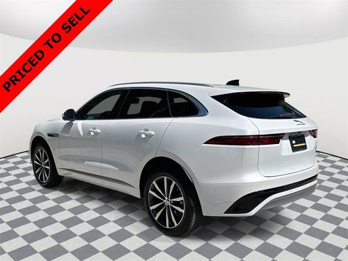 Used 2026 Jaguar F-PACE R-Dynamic S image 3
