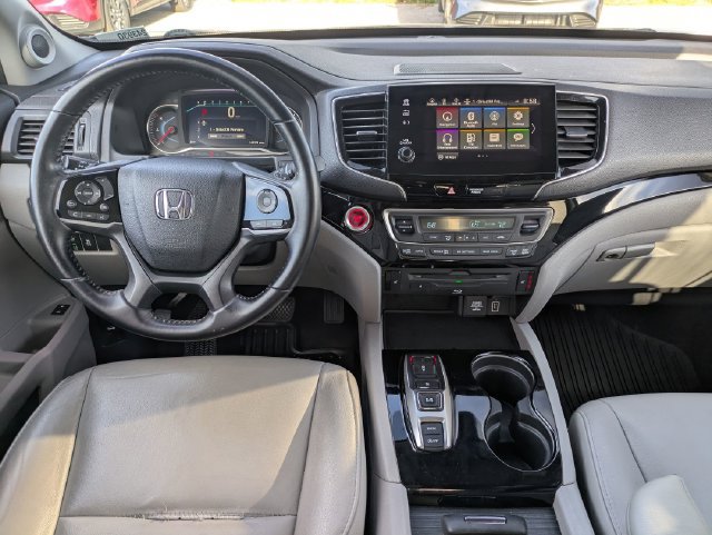 Used 2019 Honda Pilot Touring image 34