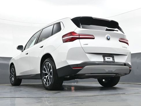 Used 2026 BMW X3 xDrive30 w/ Premium Package image 29