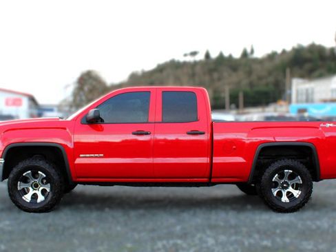 Used 2014 GMC Sierra 1500 BASE image 4