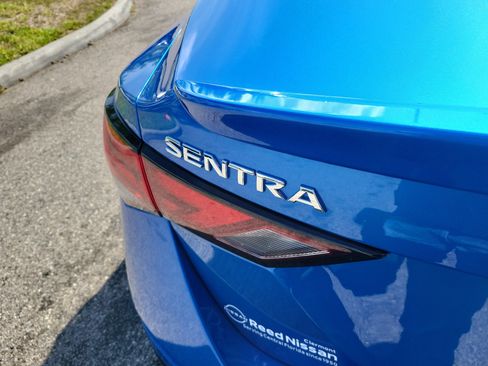 Certified 2024 Nissan Sentra SR FWD image 10