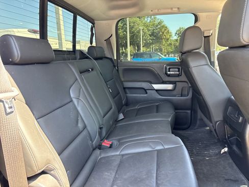 Used 2018 Chevrolet Silverado 1500 LTZ Z71 w/ LTZ Plus Package AWD/4WD image 31