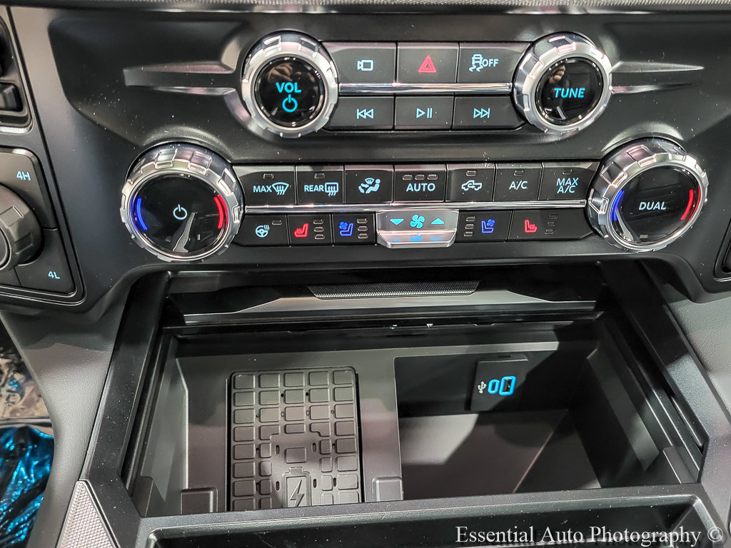 New 2026 Ford F350 Platinum w/ Tremor Off-Road Package AWD/4WD image 19
