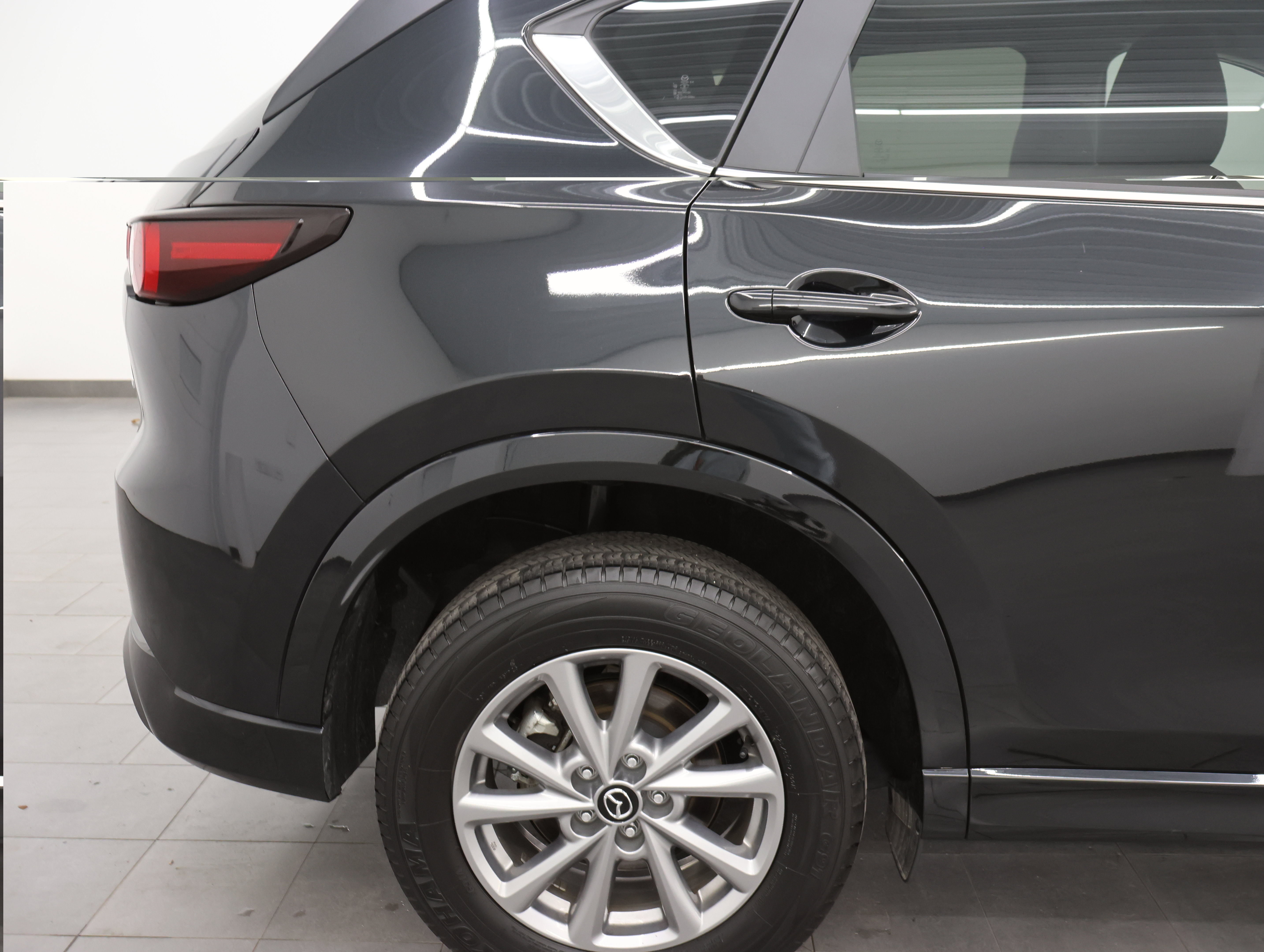 Used 2025 MAZDA CX-5 AWD 2.5 S w/ Preferred Package image 25