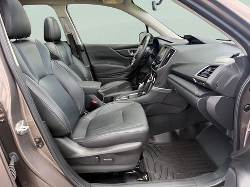 Used 2023 Subaru Forester Touring AWD/4WD image 14