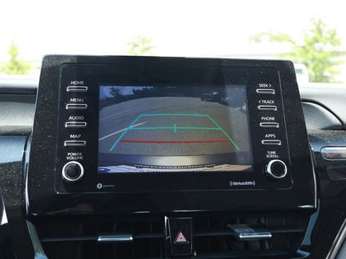 Used 2022 Toyota Camry LE FWD image 17